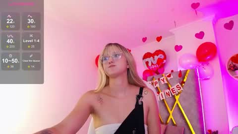Snapshot of susan_hottye_ chatting on 13, 2, 2025 Susan online show from 13, 2, 2025