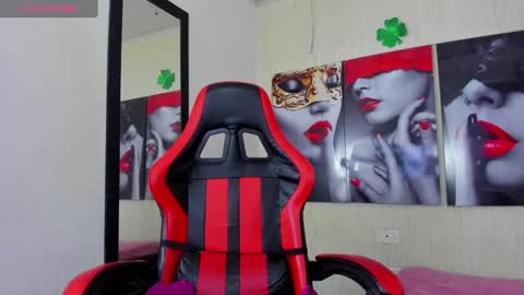 Snapshot of susan_moore29 chatting on 3, 10, 2025 susan online show from 3, 10, 2025