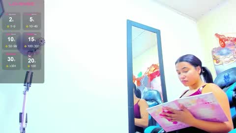 Snapshot of susan_moore29 chatting on 5, 11, 2025 susan online show from 5, 11, 2025