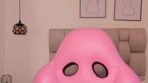 Susan online show from 1, 10, 2025