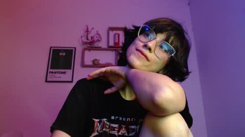 susana_w online show from 5, 3, 2025