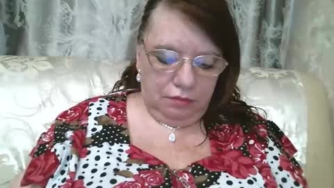 SusanaAhSun online show from 27, 2, 2025