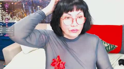 Snapshot of susanflower chatting on 4, 3, 2025 Susan online show from 4, 3, 2025