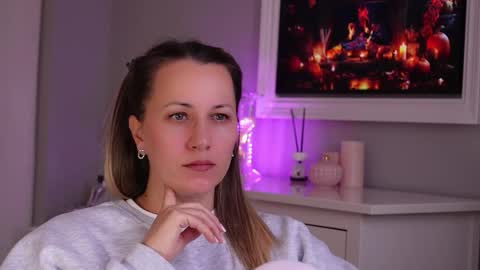 Snapshot of susanjewel chatting on 25, 11, 2025 SusanJewel online show from 25, 11, 2025