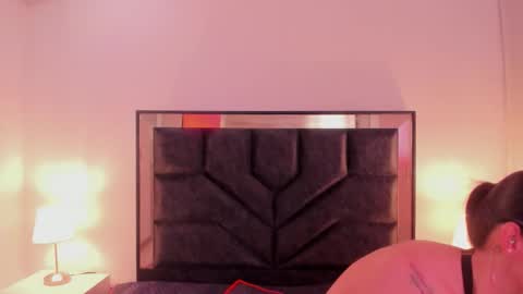 susanvilla online show from 6, 11, 2025