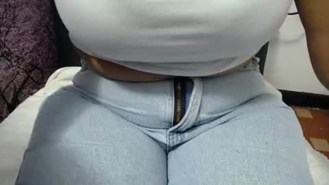 susy_perverttt online show from 25, 6, 2026