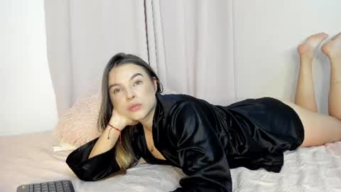 suzan__cooper2 online show from 10, 7, 2026