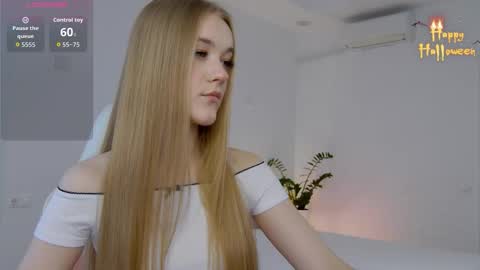 Suzi online show from 16, 10, 2025