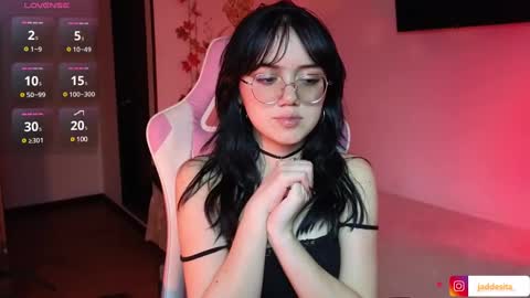 Snapshot of suzumi_ chatting on 3, 12, 2024 Jadde  online show from 3, 12, 2024