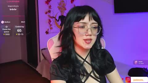 Snapshot of suzumi_ chatting on 27, 12, 2024 Jadde  online show from 27, 12, 2024