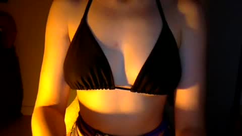 The real sugar baby   Suzy Summer   online show from 6, 3, 2025