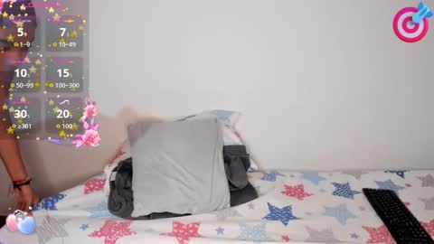 Snapshot of suzzann_rugg chatting on 11, 11, 2025 suzzann_rugg online show from 11, 11, 2025