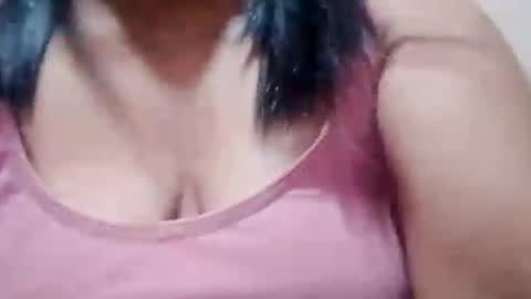 suzzie_hot online show from 13, 10, 2025