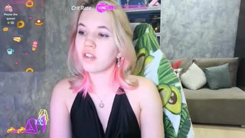 Snapshot of sweeet_bee chatting on 30, 1, 2025 Melisa online show from 30, 1, 2025