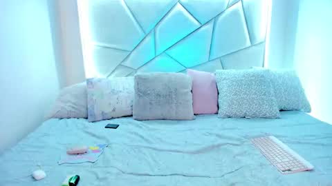 Nikki model independent online show from 22, 3, 2026