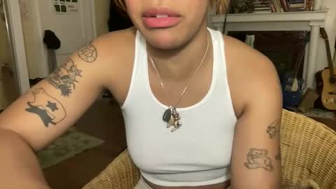 Snapshot of sweeetg1rl chatting on 20, 2, 2026 june online show from 20, 2, 2026