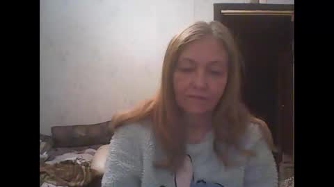 Snapshot of sweet4blonde609 chatting on 18, 2, 2026 sweet4blonde609 online show from 18, 2, 2026