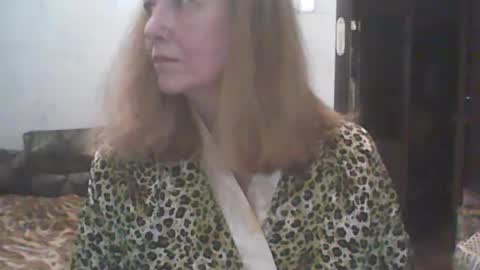 Snapshot of sweet4blonde609 chatting on 4, 8, 2026 sweet4blonde609 online show from 4, 8, 2026