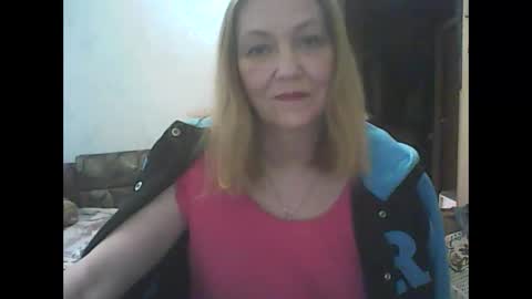 Snapshot of sweet4blonde67 chatting on 30, 5, 2026 sweet4blonde67 online show from 30, 5, 2026
