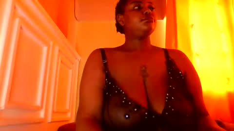 sweet52537 online show from 15, 12, 2025