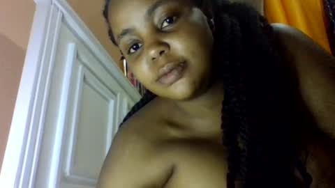 sweet52537 online show from 2, 7, 2026