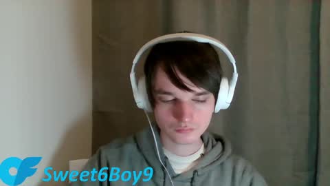 Snapshot of sweet6boy9 chatting on 12, 4, 2026 Sweet boy online show from 12, 4, 2026