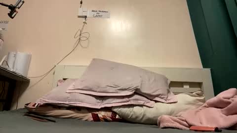 Snapshot of sweet7061 chatting on 19, 12, 2025 sweet7061 online show from 19, 12, 2025