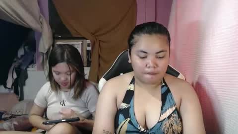 Snapshot of sweet_69ally chatting on 15, 10, 2025 ally online show from 15, 10, 2025