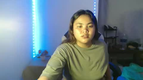 Snapshot of sweet_69ally chatting on 7, 11, 2025 ally online show from 7, 11, 2025