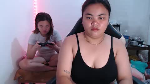 Snapshot of sweet_69ally chatting on 12, 11, 2025 ally online show from 12, 11, 2025