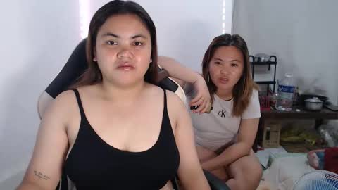 Snapshot of sweet_69ally chatting on 12, 11, 2025 ally online show from 12, 11, 2025