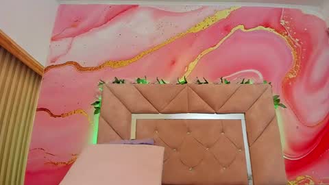 sweet__luna__ online show from 24, 4, 2026