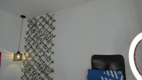 Carolina online show from 17, 11, 2025