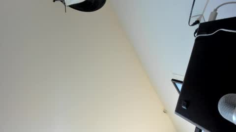 Snapshot of sweet__vanessa1 chatting on 10, 5, 2026 Vanessa online show from 10, 5, 2026