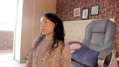 Snapshot of sweet__vanessa1 chatting on 19, 5, 2026 Vanessa online show from 19, 5, 2026