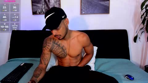Snapshot of sweet_alessandro1 chatting on 30, 12, 2024 alessandre online show from 30, 12, 2024