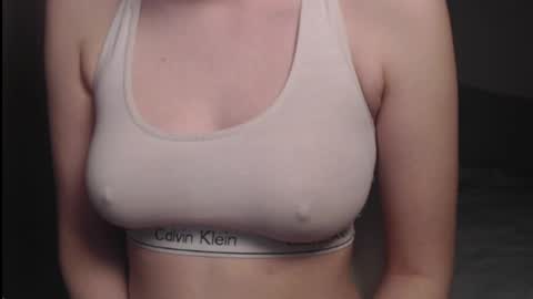 Snapshot of sweet_baby_kate chatting on 9, 3, 2025 Kate and Erica online show from 9, 3, 2025