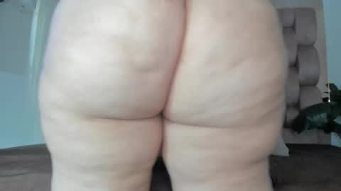 Chelsy  online show from 24, 10, 2025