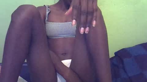 sweet_candie01 online show from 11, 11, 2025