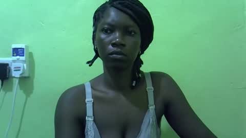sweet_cherie1 online show from 18, 5, 2026
