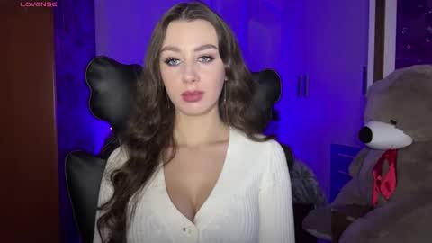 Snapshot of sweet_cherry_n chatting on 4, 12, 2025 Sweet Cherry online show from 4, 12, 2025