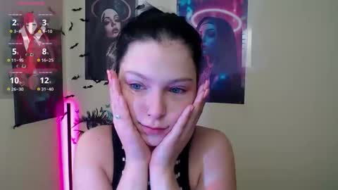 Ivy online show from 26, 10, 2025