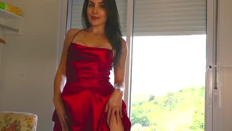 Snapshot of sweet_chilli_ chatting on 25, 12, 2024 Bruna - Live on December - My wishlist online show from 25, 12, 2024