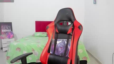 sweet_coral_ online show from 1, 2, 2026