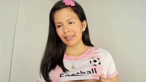 Snapshot of sweet_dania_ chatting on 1, 2, 2025 sweet_dania_ online show from 1, 2, 2025