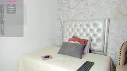 Snapshot of sweet_danni7 chatting on 27, 5, 2026 sweet danni7 online show from 27, 5, 2026