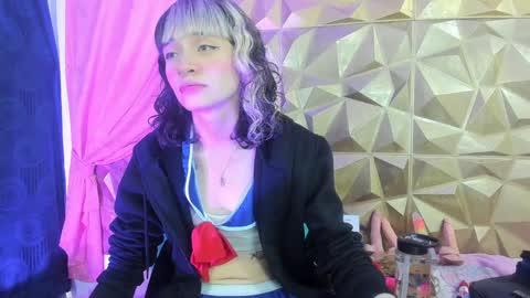  emmili  online show from 2, 12, 2024