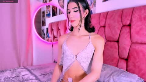 Sweet Fhalon online show from 10, 9, 2025