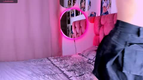 Sweet Fhalon online show from 20, 10, 2025