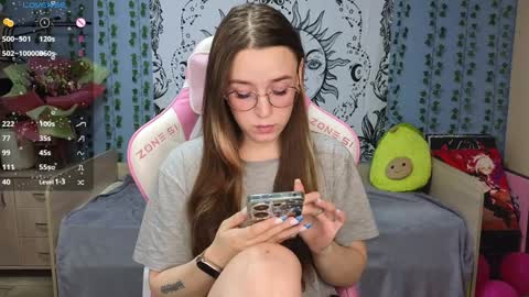 Alice online show from 4, 2, 2025